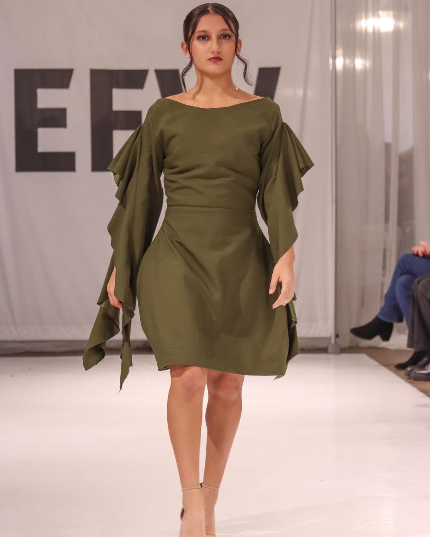 VIVACE DRESS
